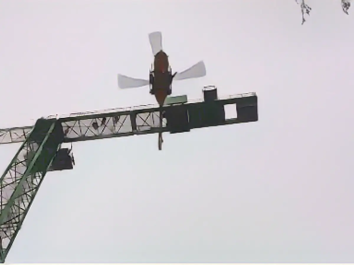 Man (50) collapses on crane