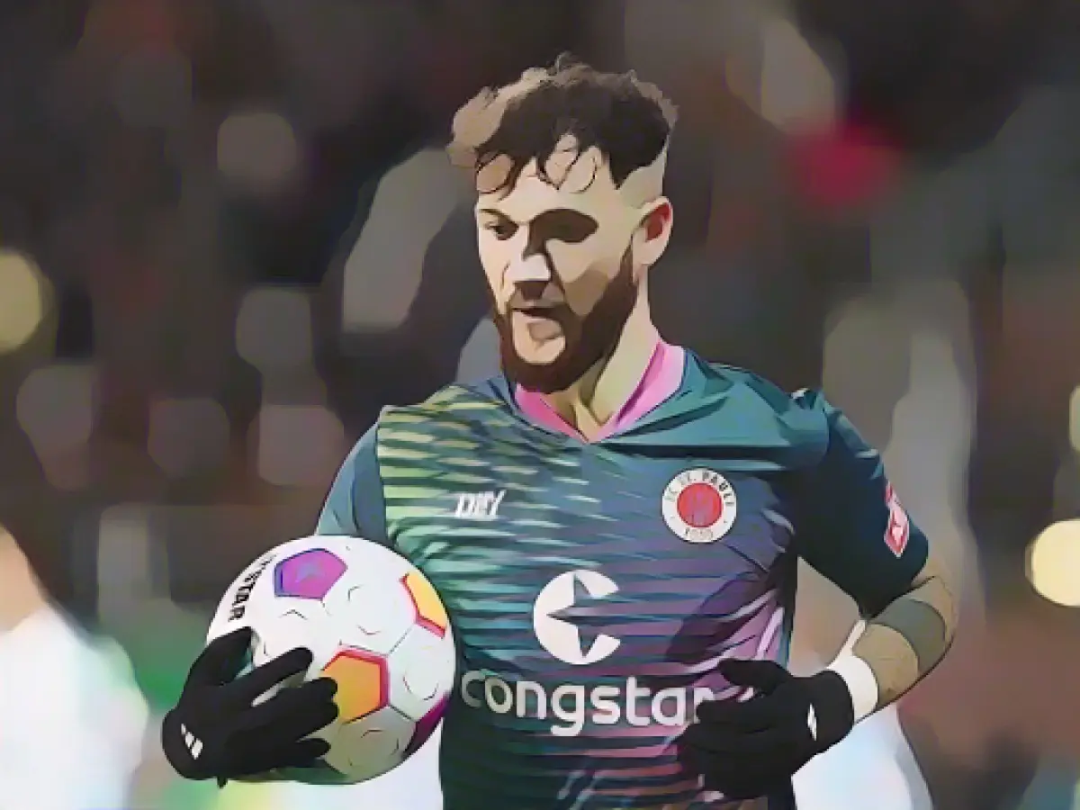 St. Pauli pro Hartel: Duty to "go a bit further"