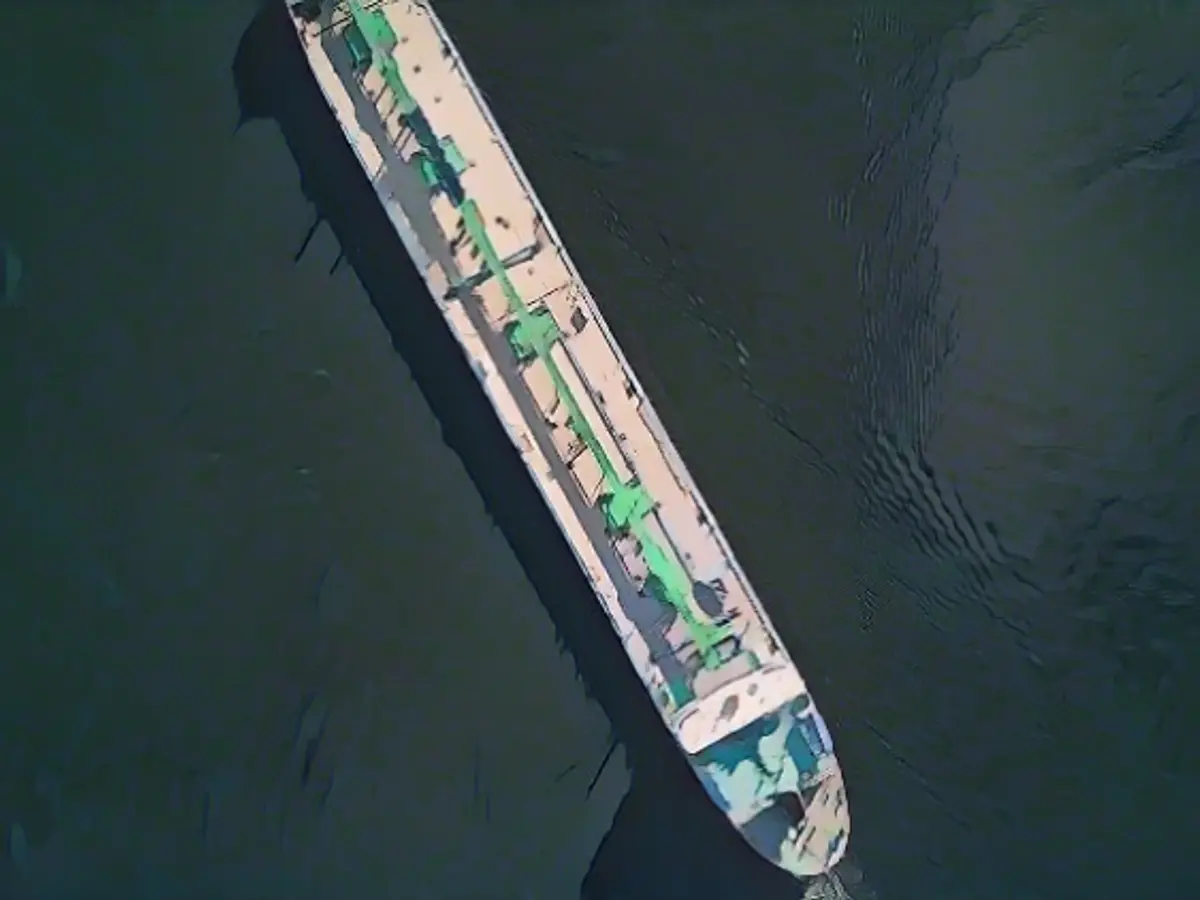 Is the EU targeting Russia's "ghost fleet"?