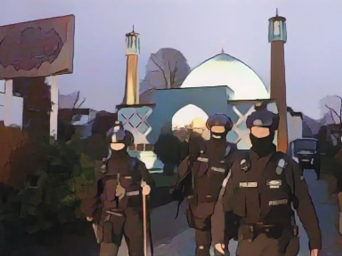 Major raid against Islamists