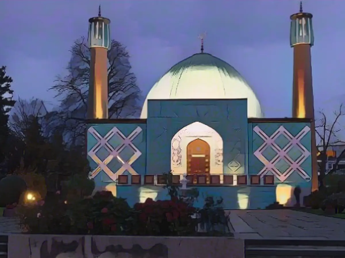 Nationwide raid against Islamists