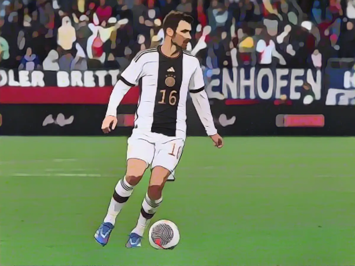 International player Groß contradicts Eintracht rumors