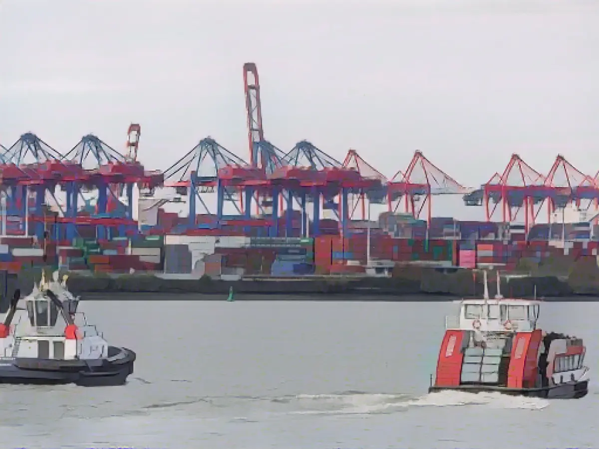 Coastal states call for more federal funding for ports