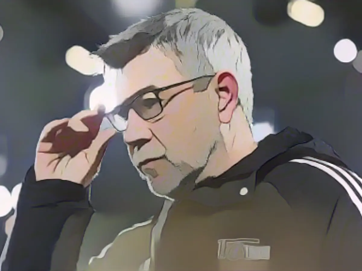 This Union star says goodbye to Fischer first