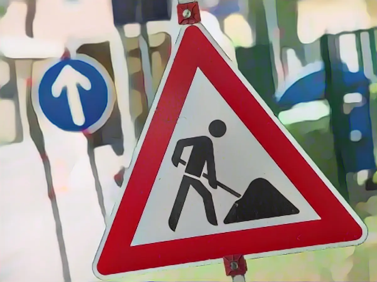 Military truck drives into construction site: 100,000 euros damage