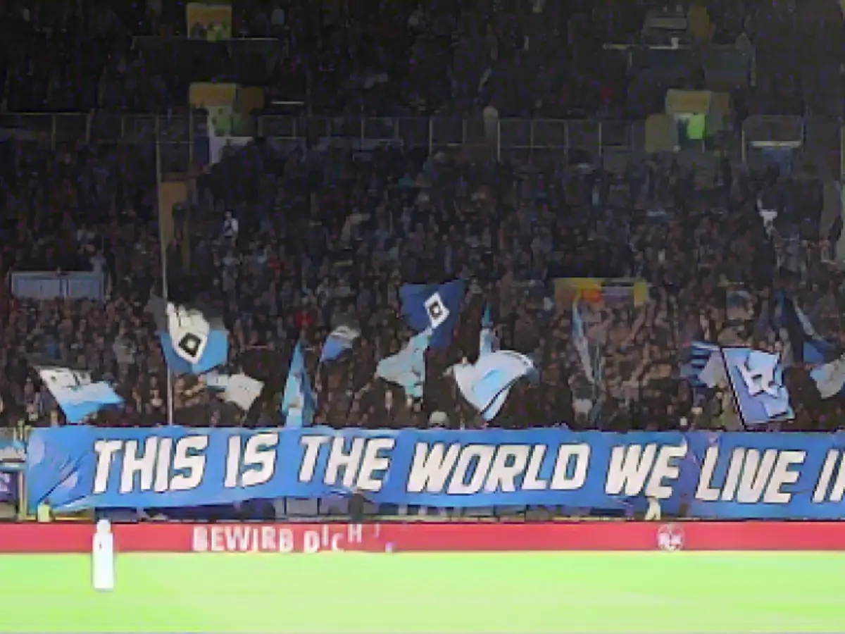 HSV fans warn of "danger to life" at St. Pauli