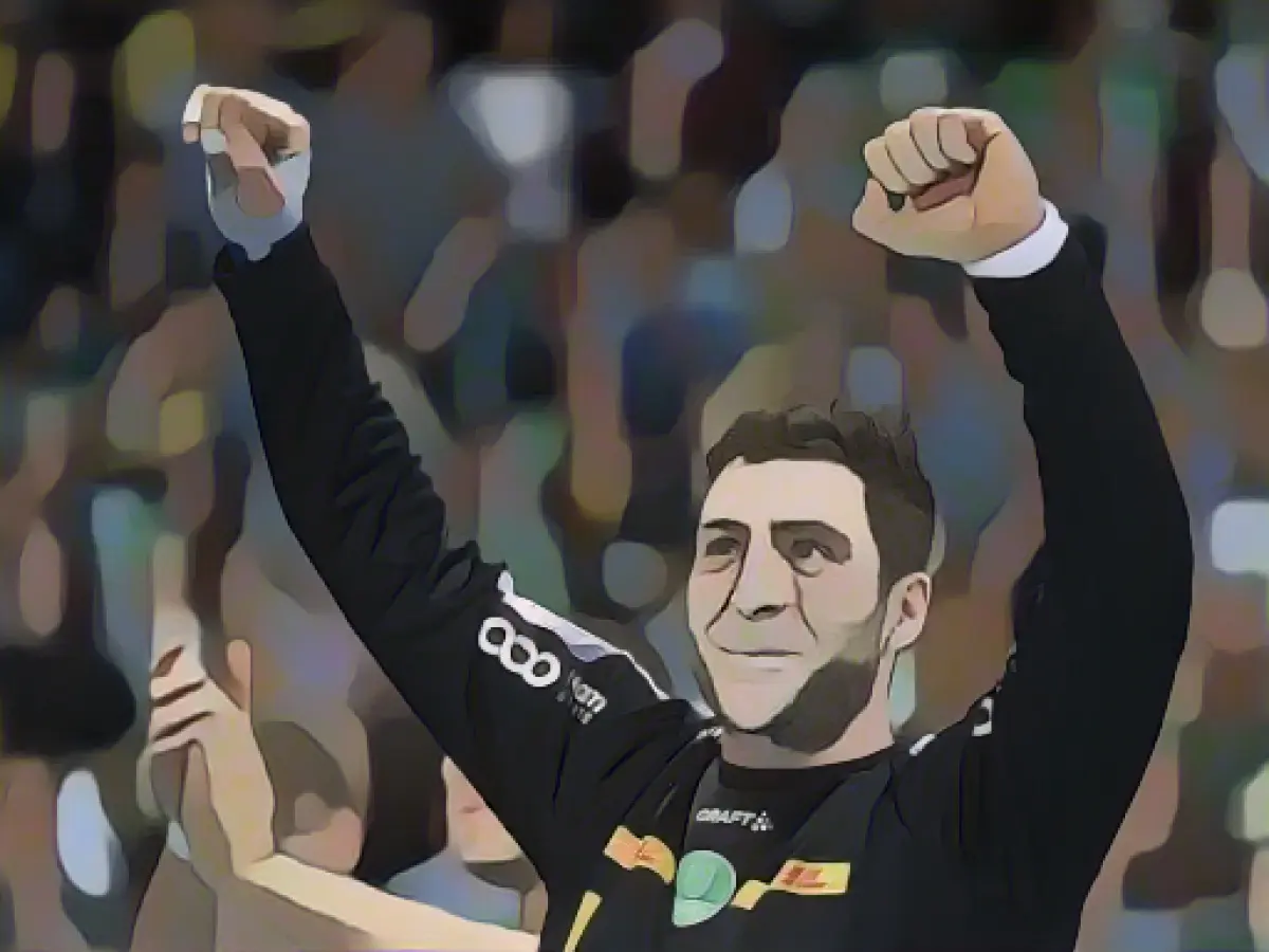 Goalkeeper Ebner excels in SC DHfK Leipzig's home win