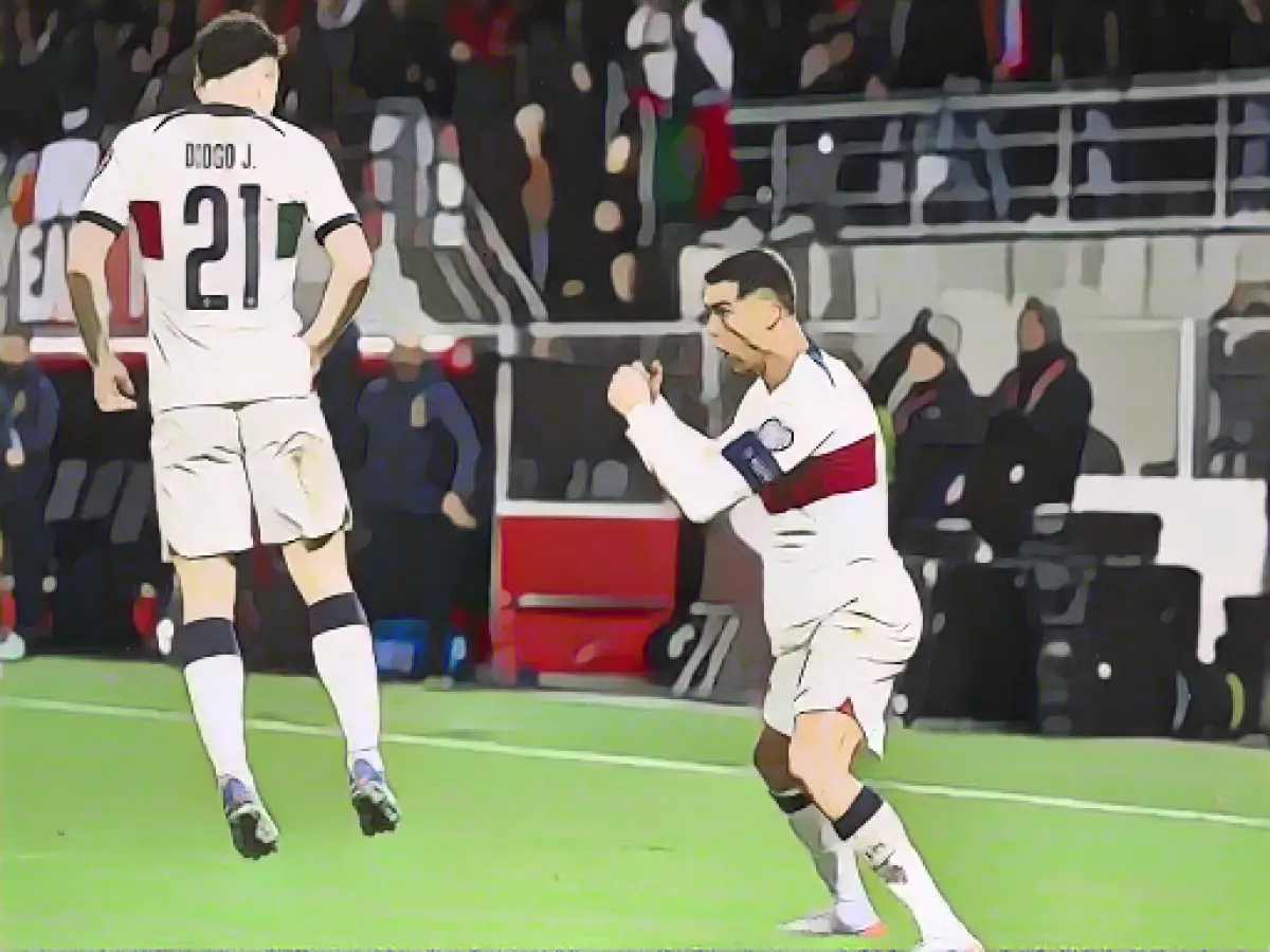 Ronaldo scores for Portugal - Slovakia qualifies for European Championship