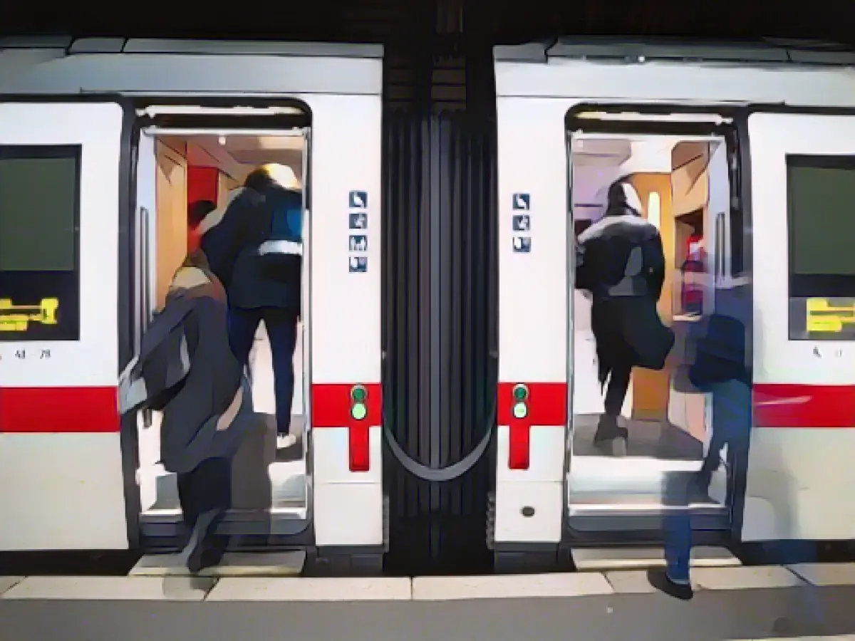 Deutsche Bahn: Train services in NRW back on schedule