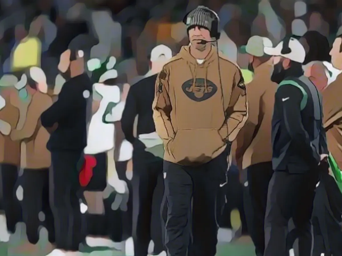 Jets and Aaron Rodgers wrestle for a miracle