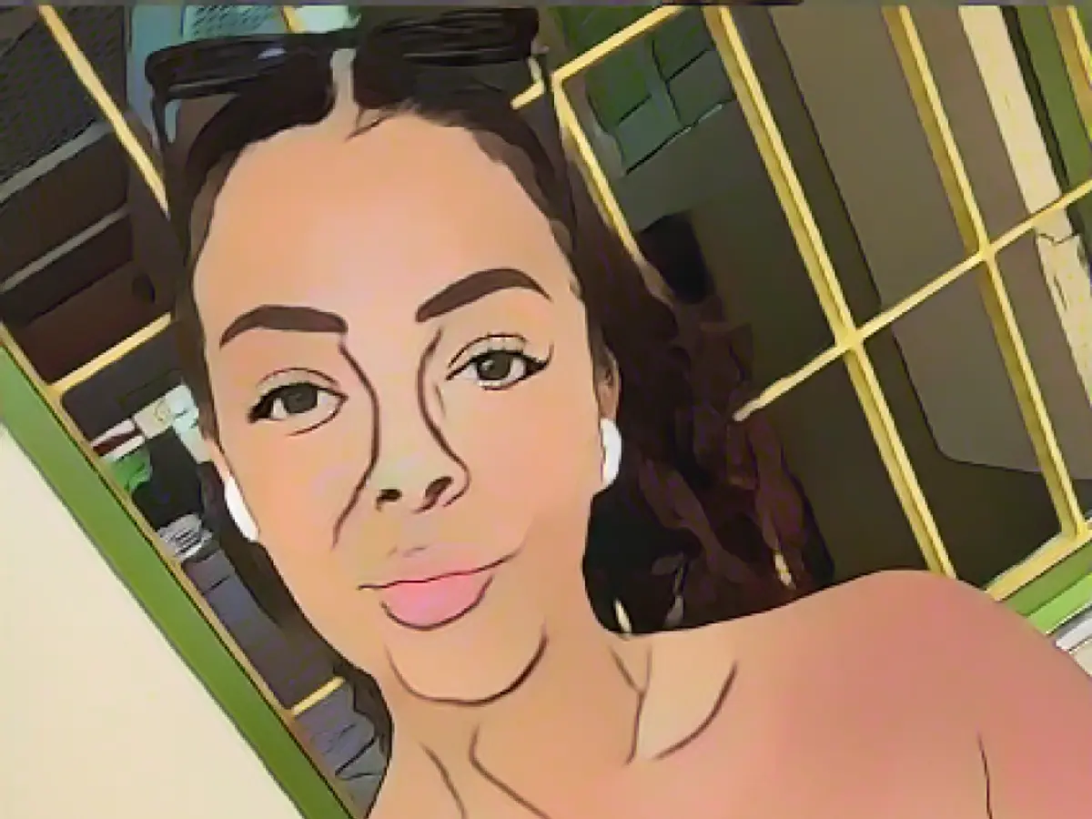 Aisha lives in an abandoned hospital