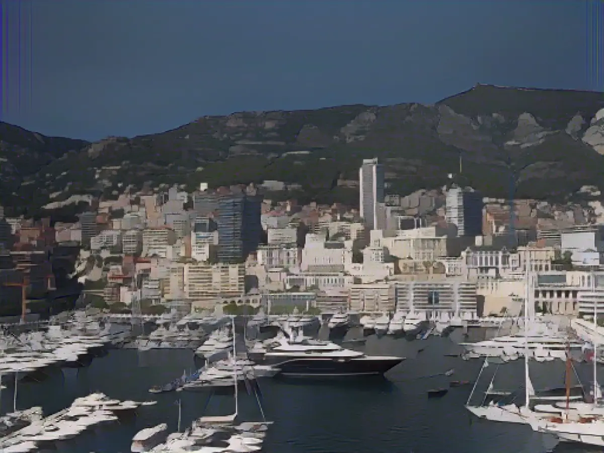 Oxfam: Rich people live much more climate-damaging lives than poor people