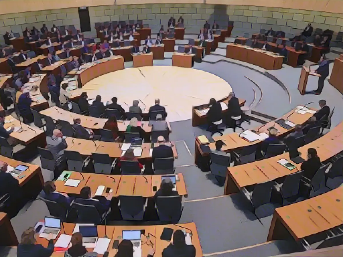 Taliban appearance in mosque to be discussed in state parliament