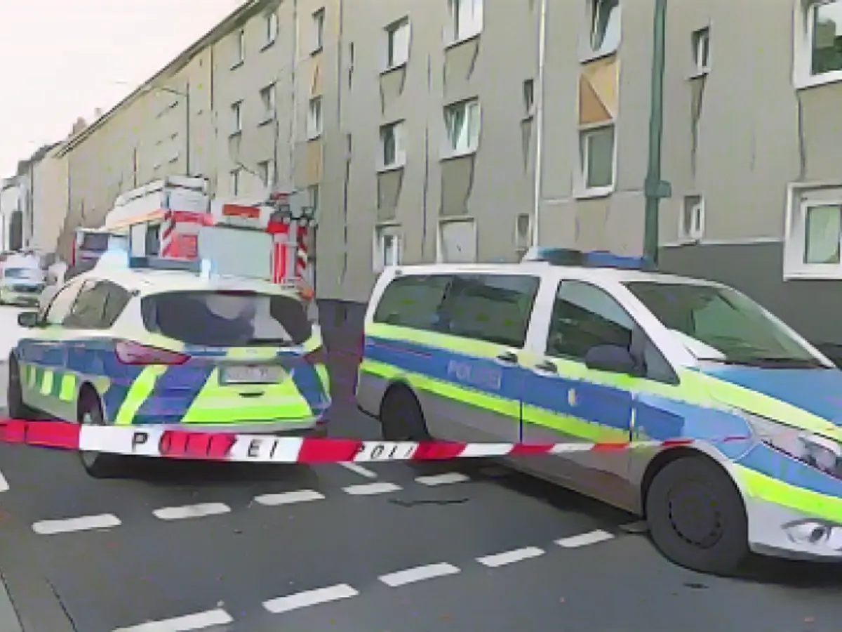 Man dies in apartment