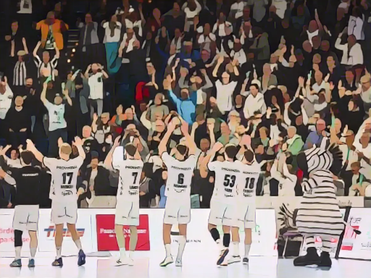 Bucharest follows Kiel: Foxes tick off first league defeat