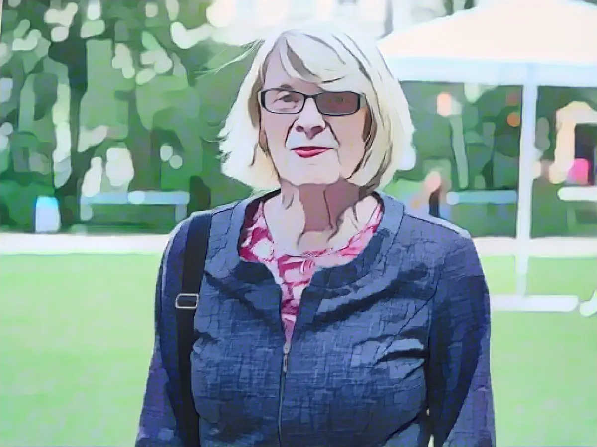 Venske resigns from Pen: criticism of Israel statement