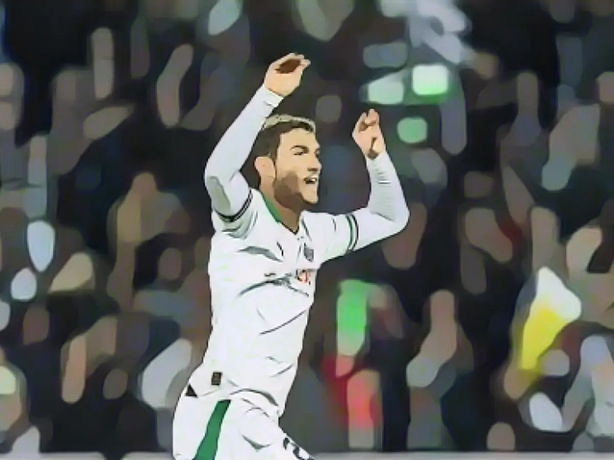 Scally can celebrate despite the loss!