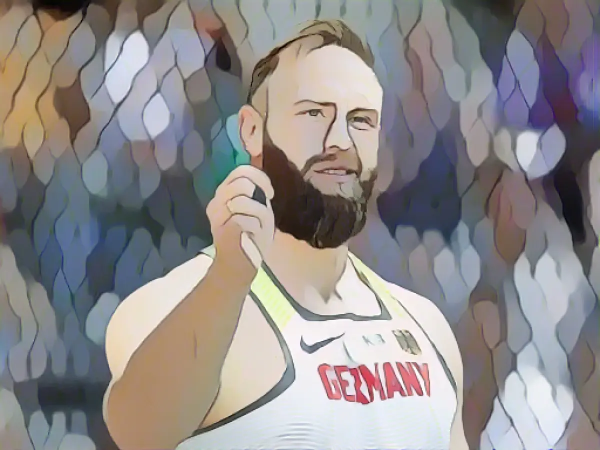 CDU brings Olympic champion Harting on board for Olympic plans