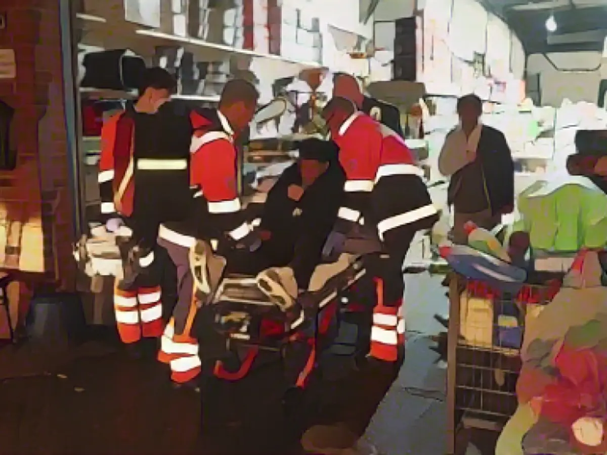 Martial artists beat up 3 men in clinic