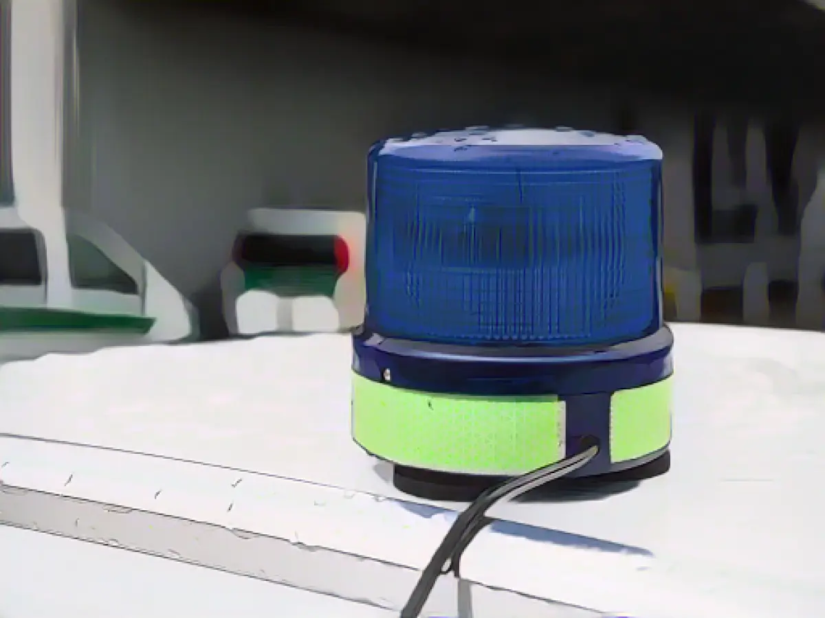 No reaction to blue light: teenager flees in car