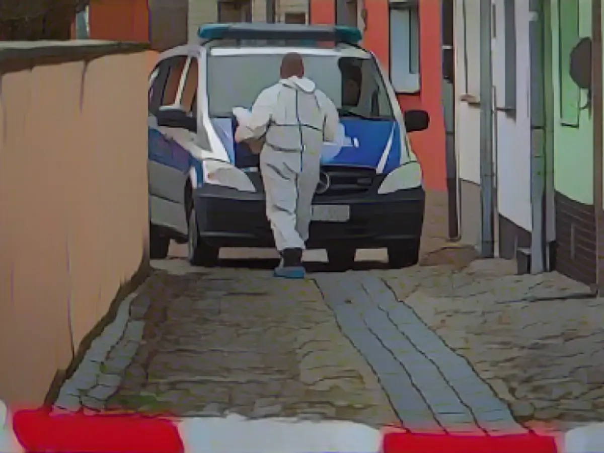 Entrepreneur stabbed by girlfriend in self-defense