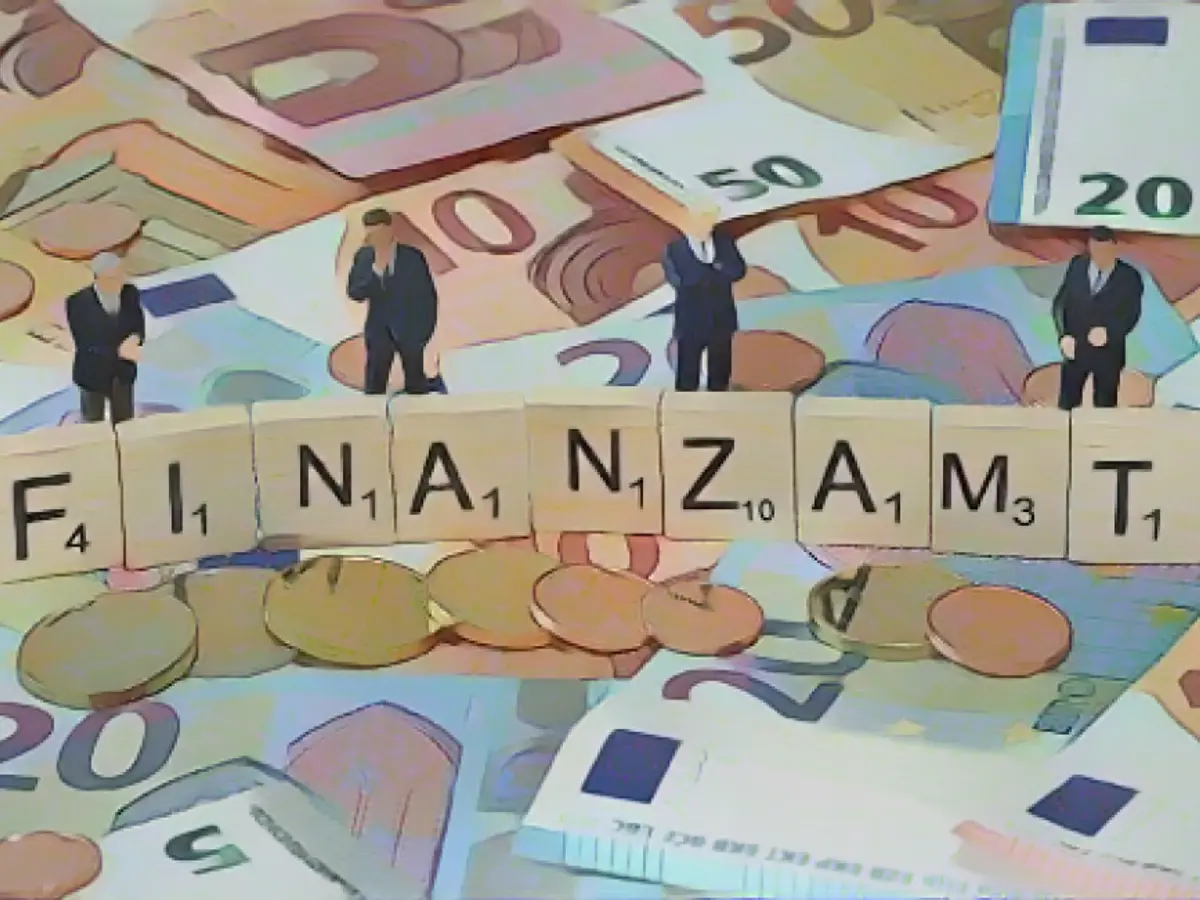 Saar tax investigators collect millions