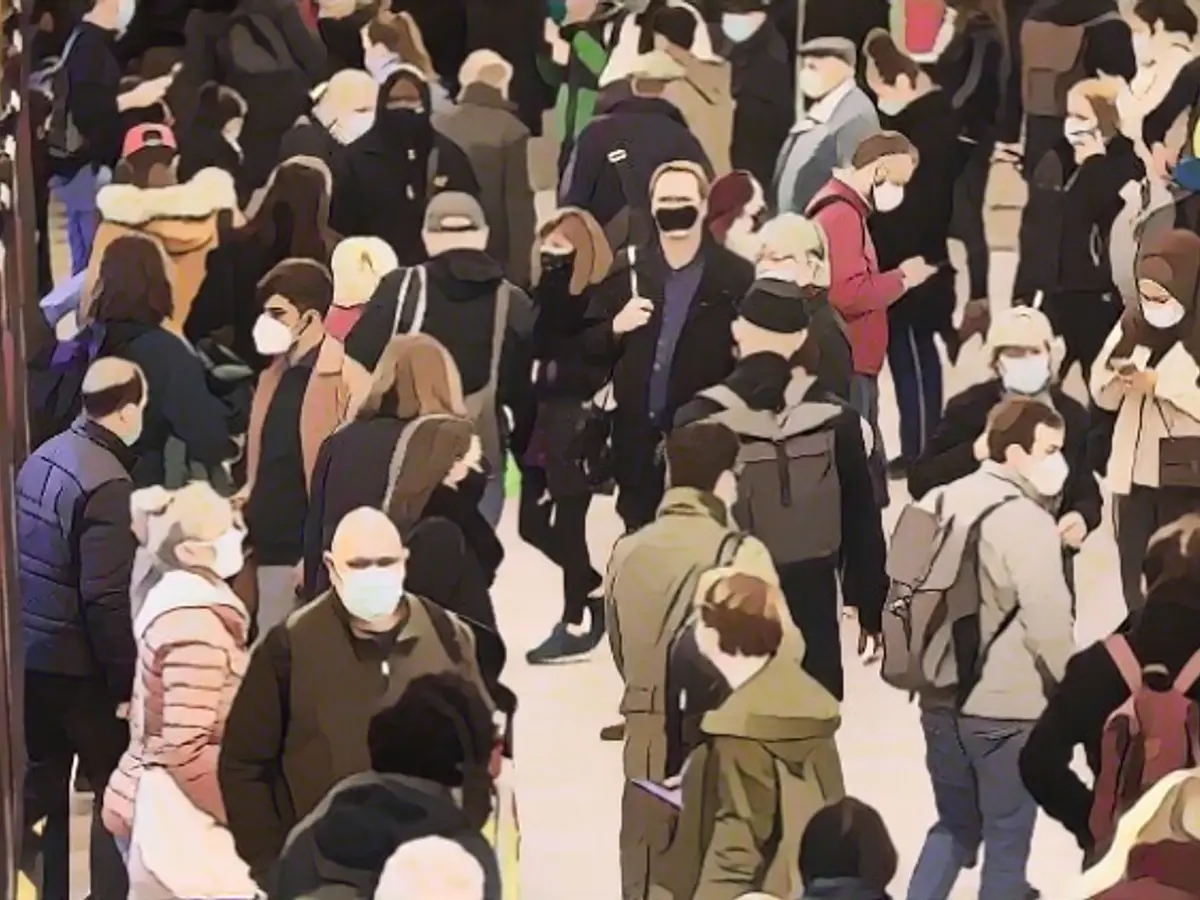 Should we all wear masks again now?