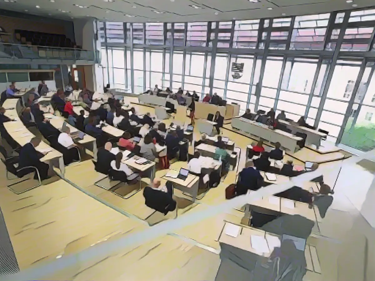 Investigations against members of parliament for subsidy fraud