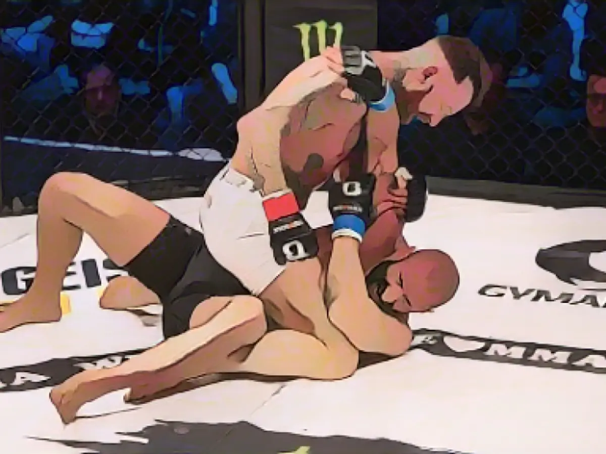 MMA fans eager for title fight