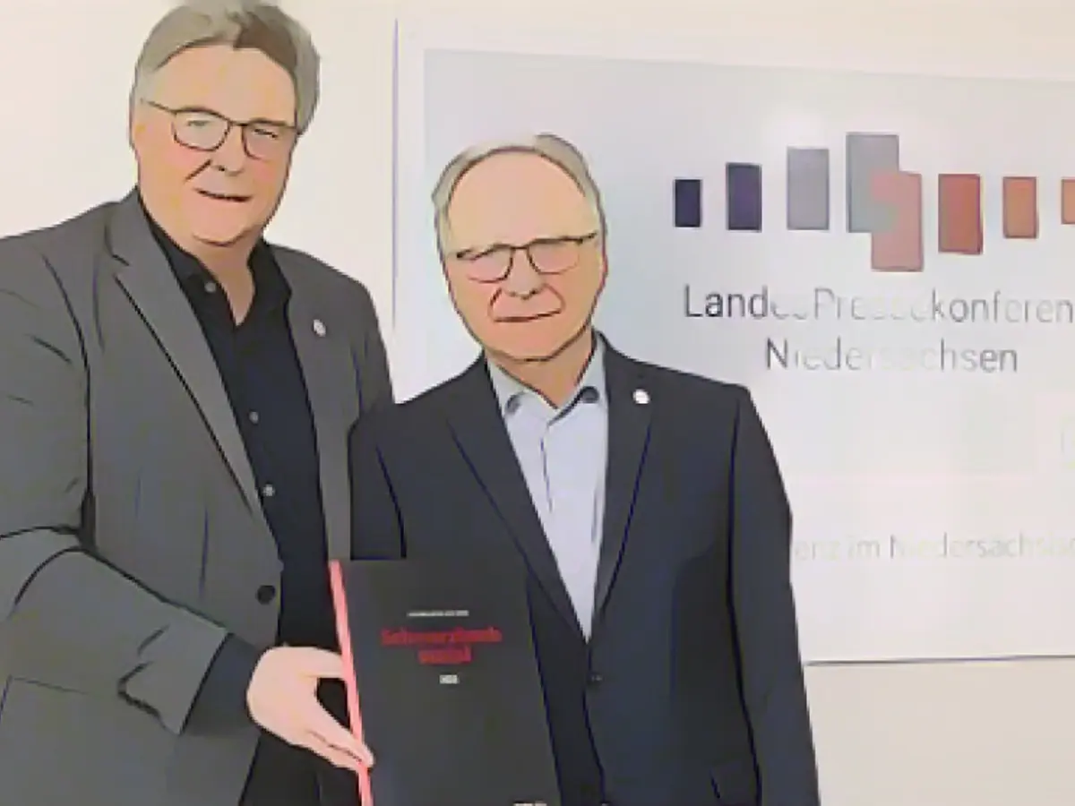 Social association denounces blatant cases