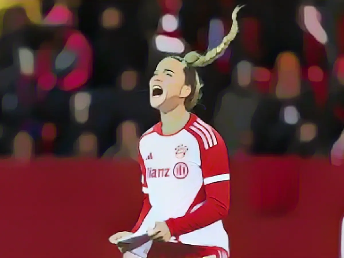 How to watch Paris vs Bayern on TV for free