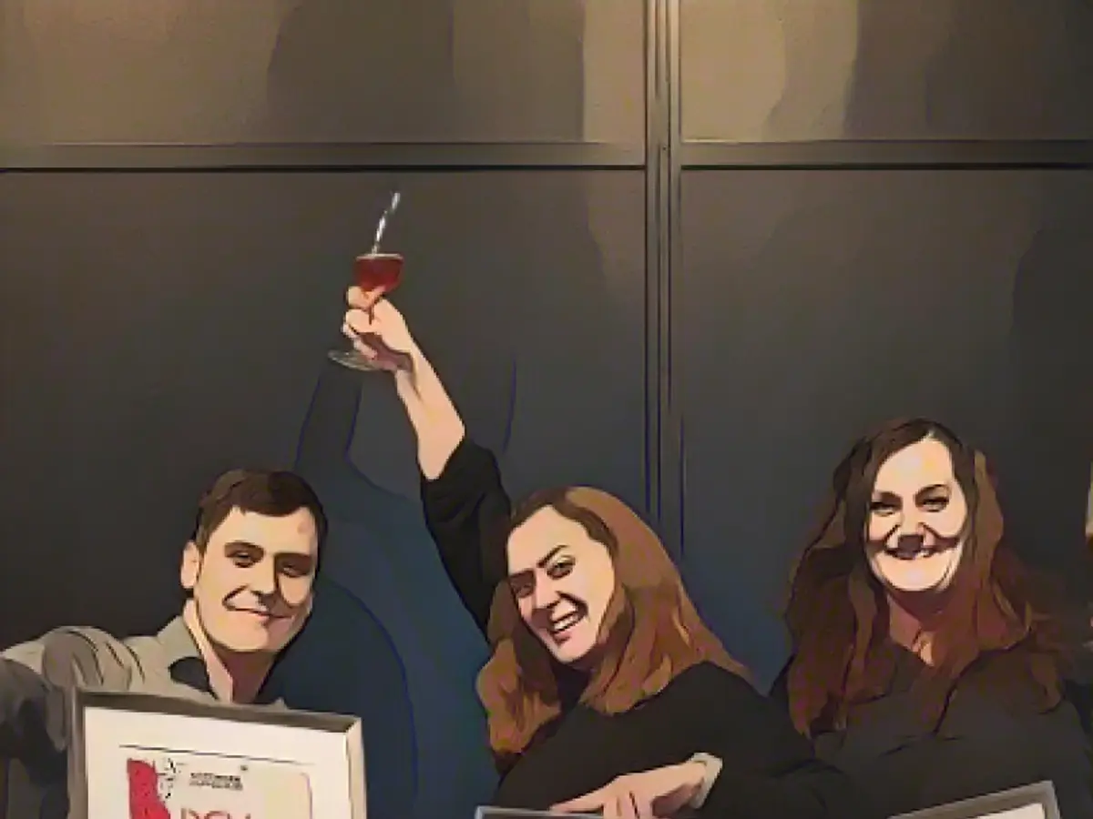 Cologne stirs best and shakes everyone off