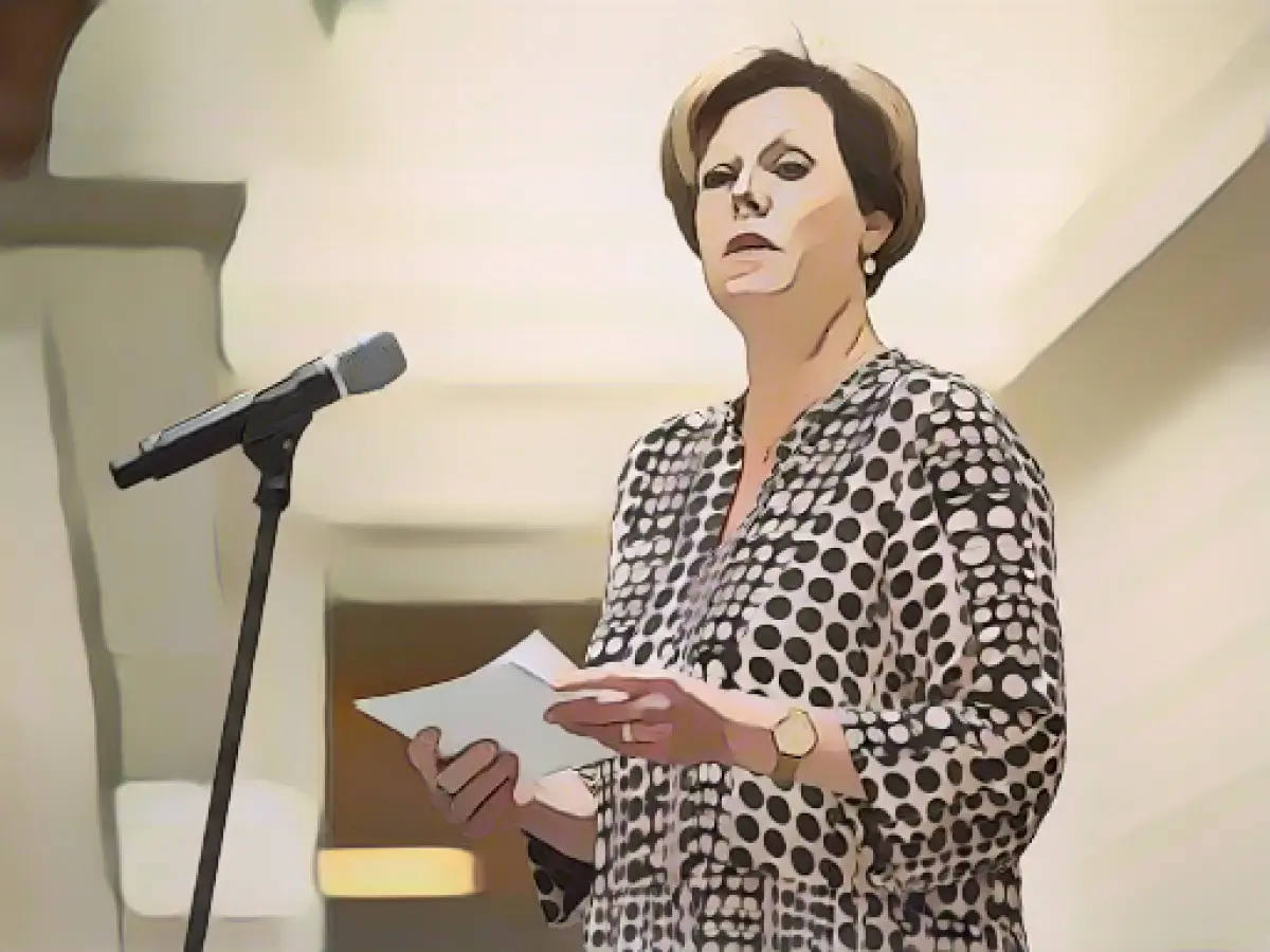 House of Representatives ceremonially welcomes naturalized Berliners