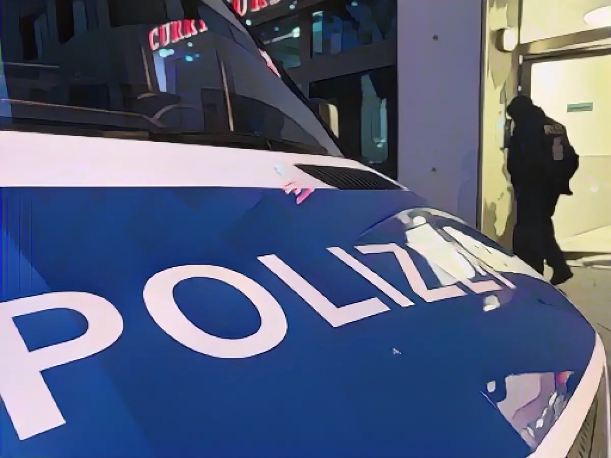 300 police officers deployed in Berlin during Islamist raid