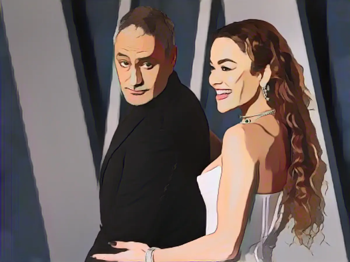 Taika Waititi on Rita Ora's marriage proposal