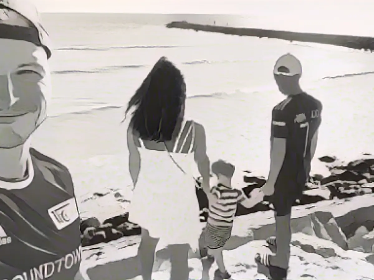 Union fan collapses on soccer pitch - dead!