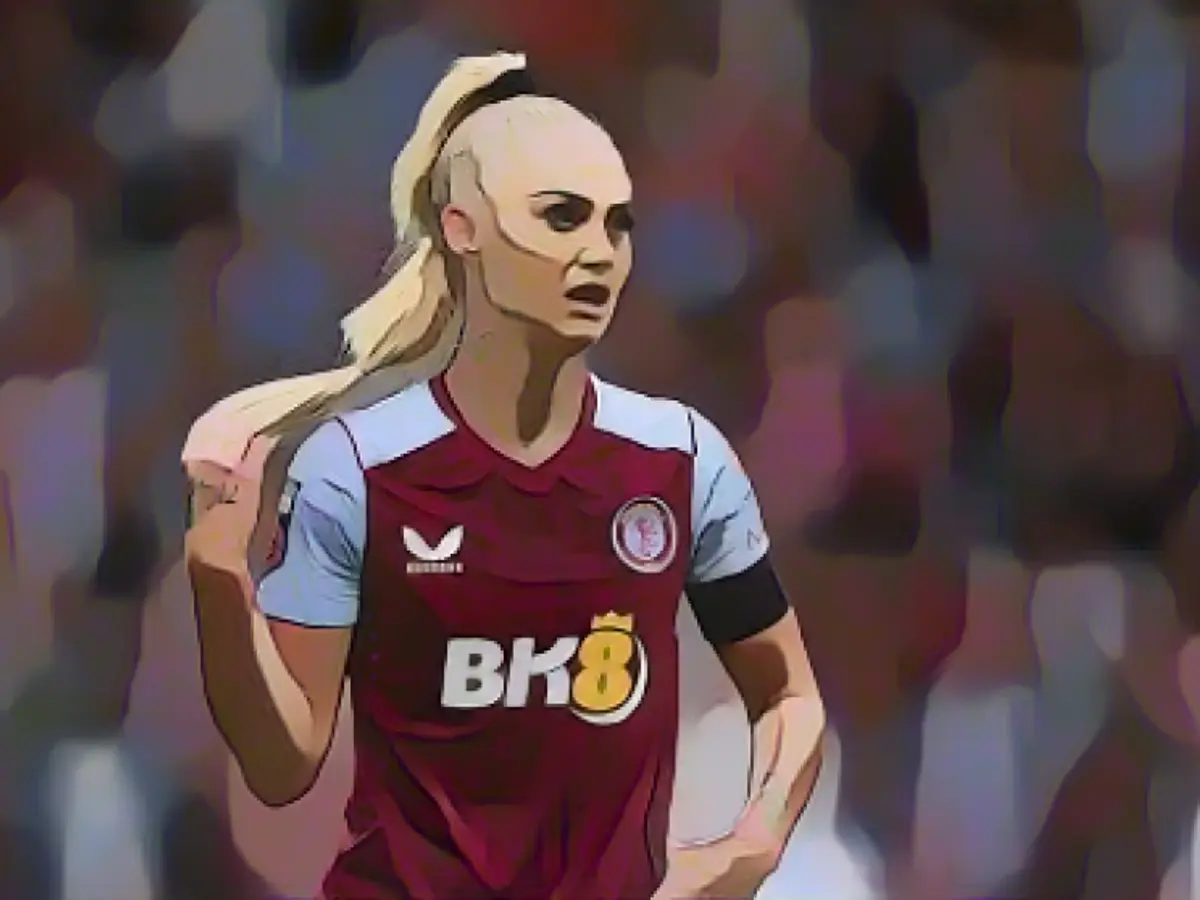 Alisha Lehmann shows off a completely unexpected look