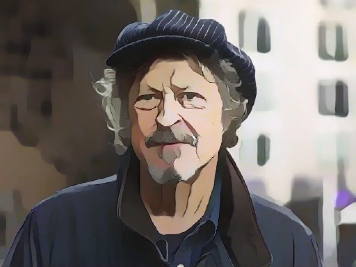 "One who opens his mouth": Wolfgang Niedecken honored