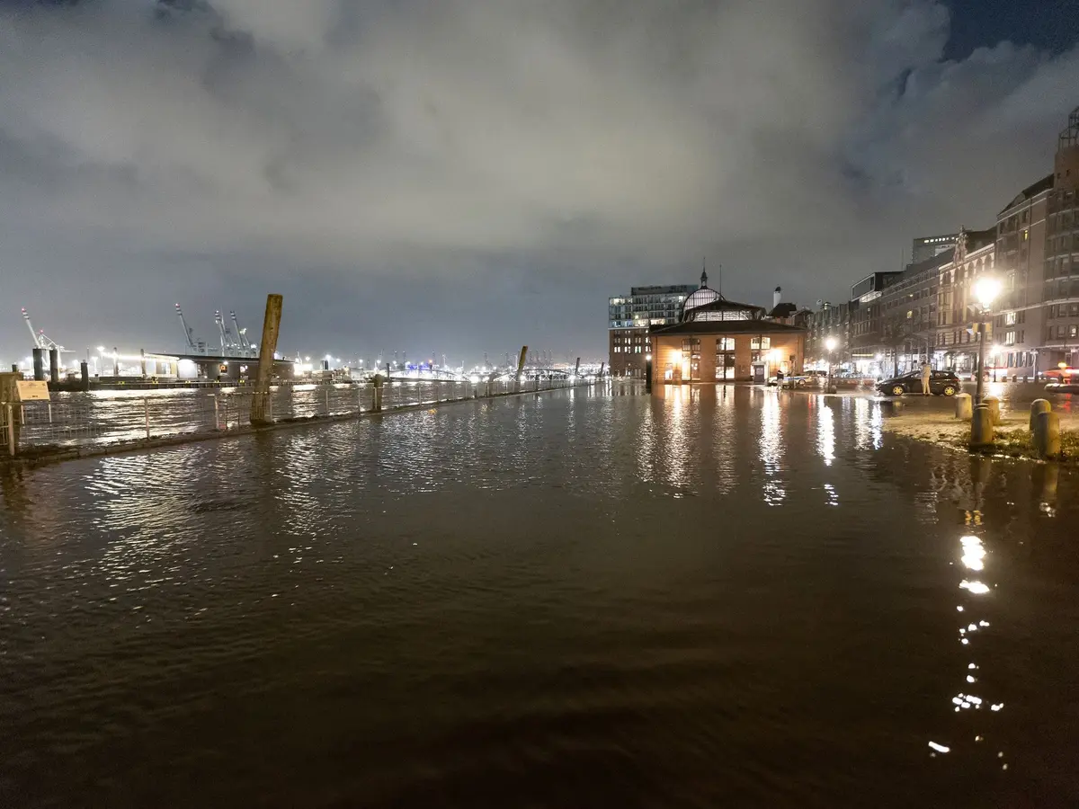 Storm surge expected in the North Sea and Elbe