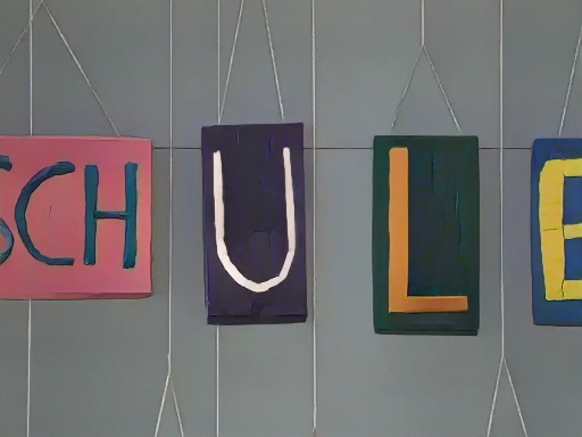 Teacher shortage: schools increasingly rely on lateral entrants