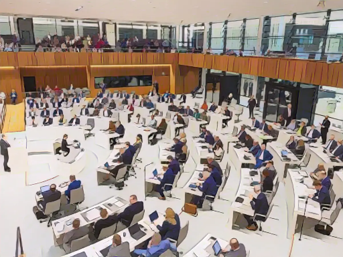 CDU and AfD stick to debt brake