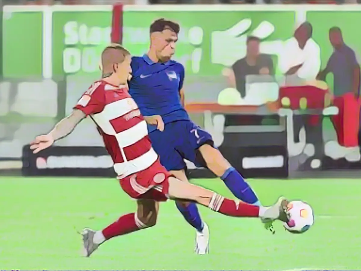 Schalke's decision on de Wijs made!