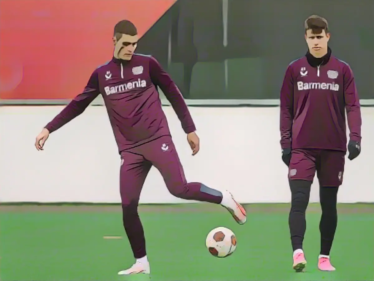 No Schick comeback yet for Leverkusen in Bremen