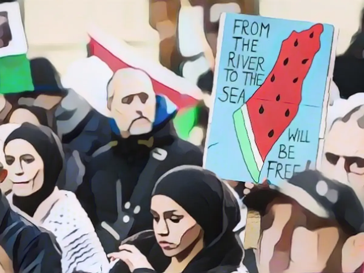 Jews register anti-Israel slogan as a trademark