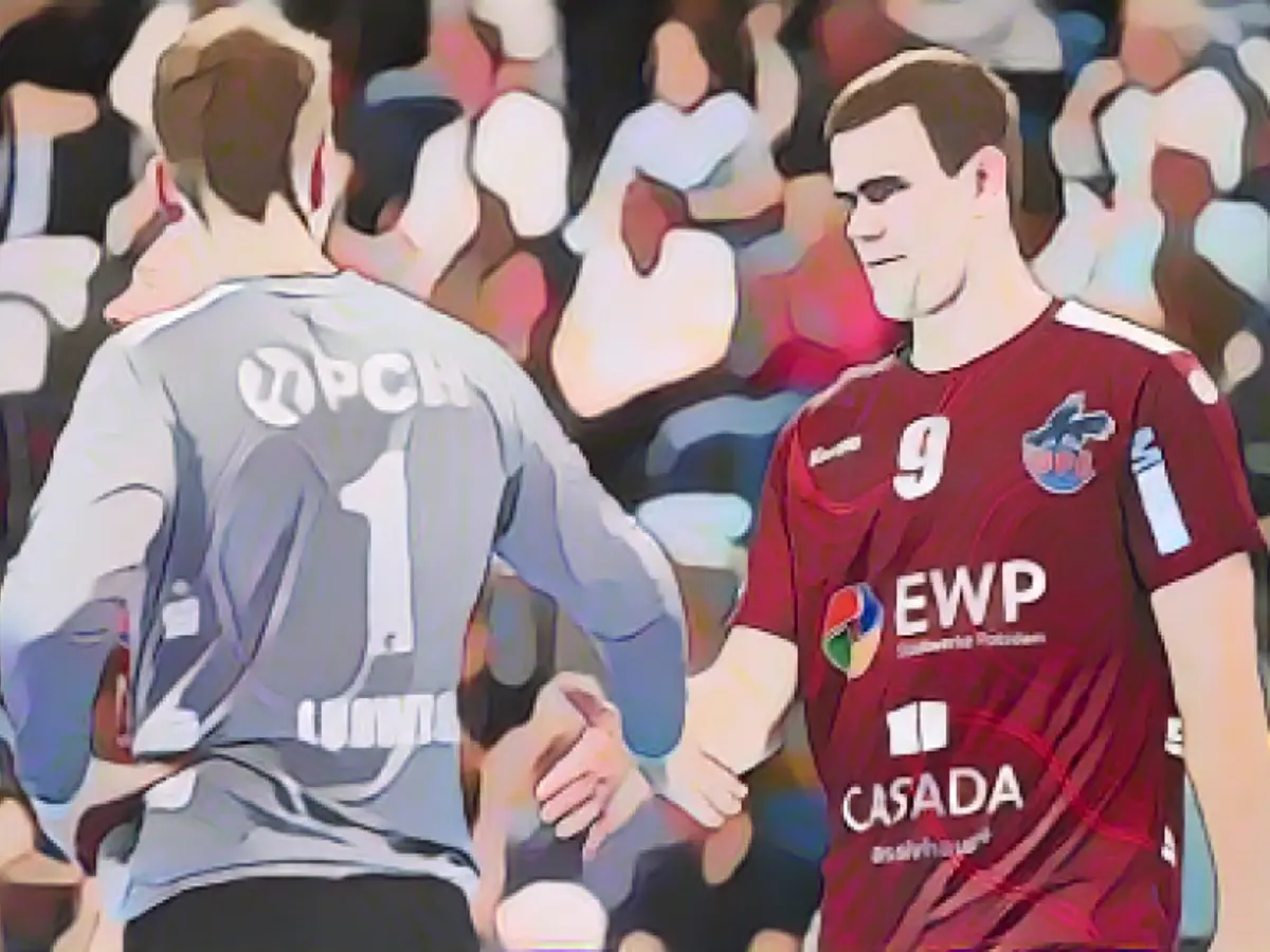 These foxes play two games in 3 hours