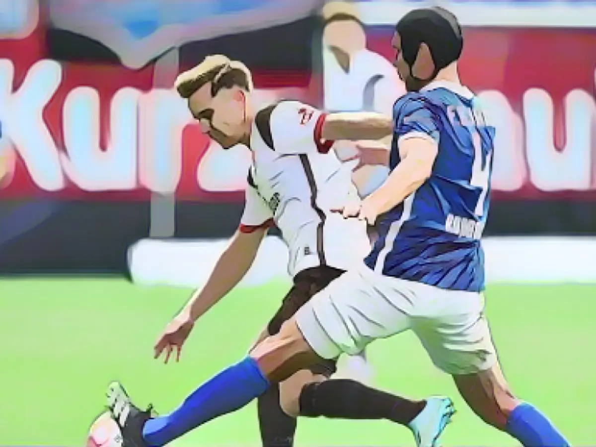 Hot box against a clean slate