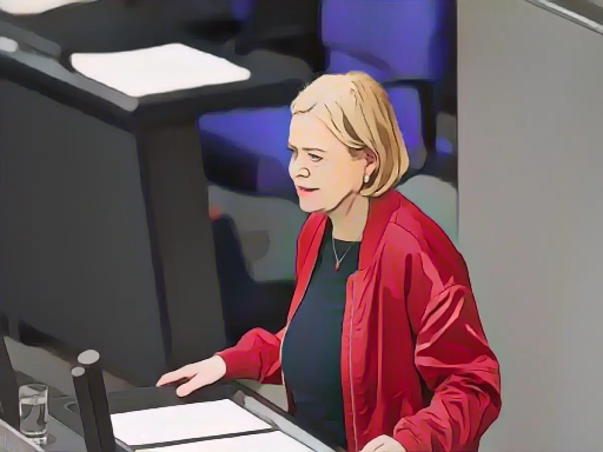 Lötzsch: Permanent low not only because of Wagenknecht