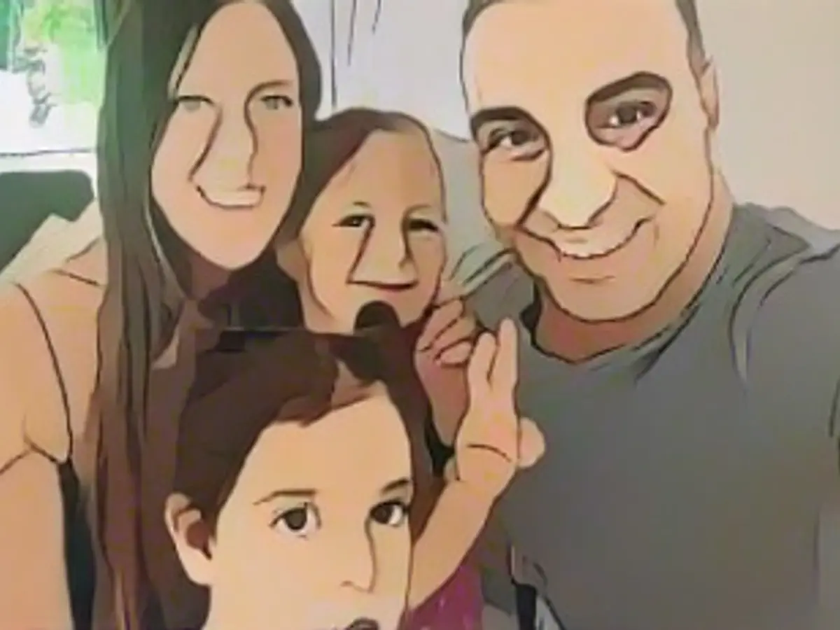 German hostages reunited with family