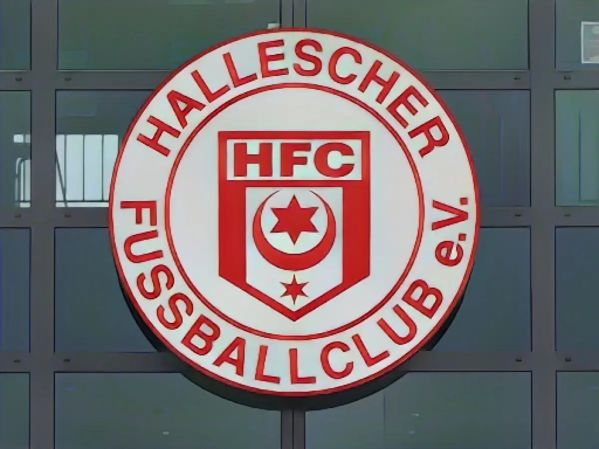 Mouaya gives Halle the easiest draw in the cup quarter-finals