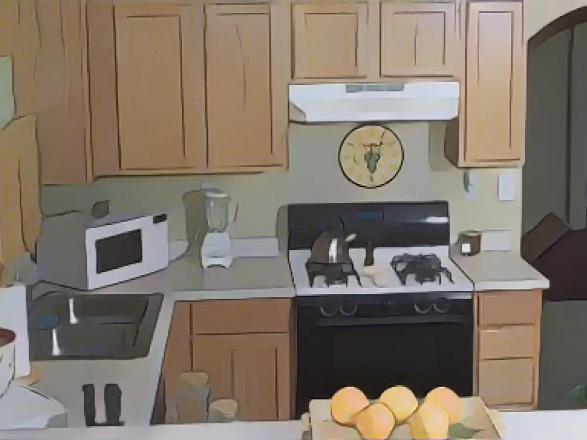 Cost-effectively give your kitchen a new look with vinyl wrapping